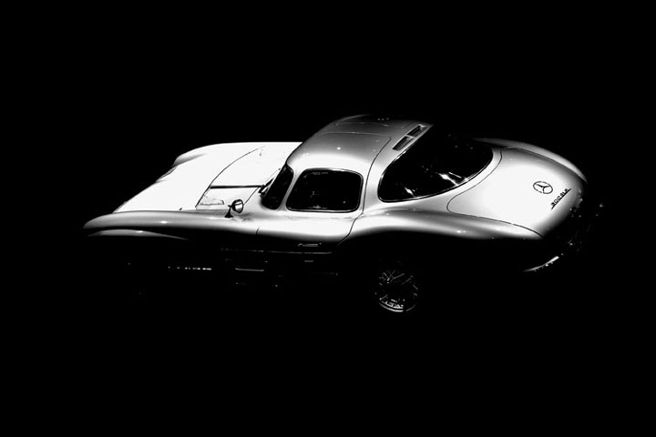 Mercedes 300 SLR by Christian Galicia